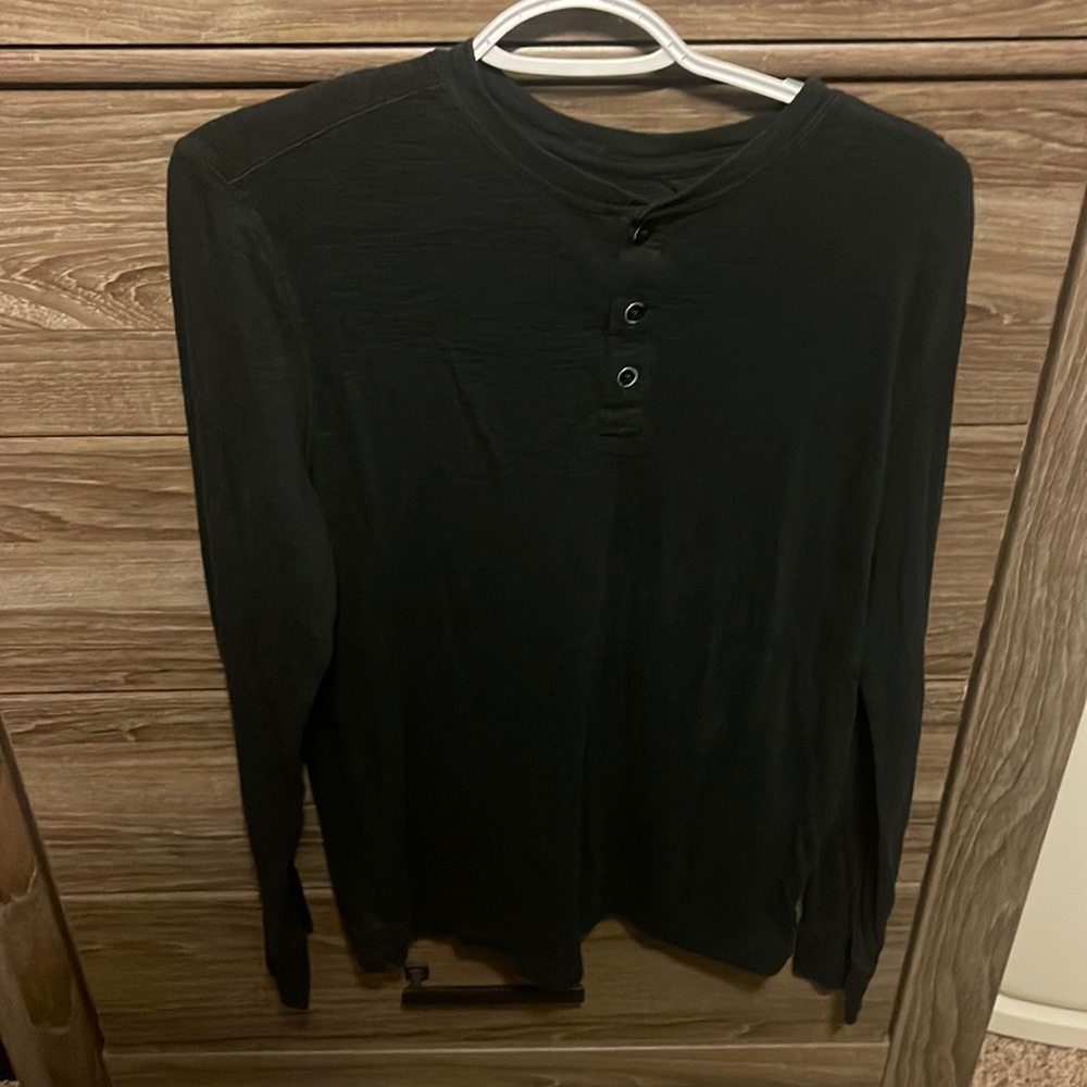 Black APT.9 3 button size medium long sleeve shirt